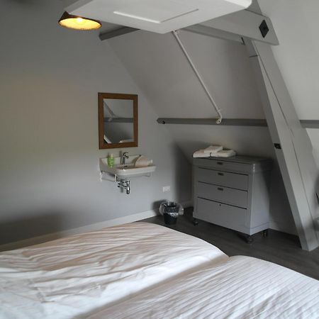 B&B Groepsaccommodatie De Pastorie Lage Mierde Exteriér fotografie