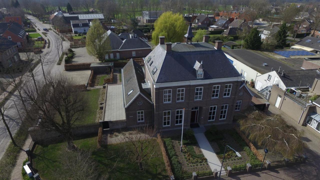 B&B Groepsaccommodatie De Pastorie Lage Mierde Exteriér fotografie